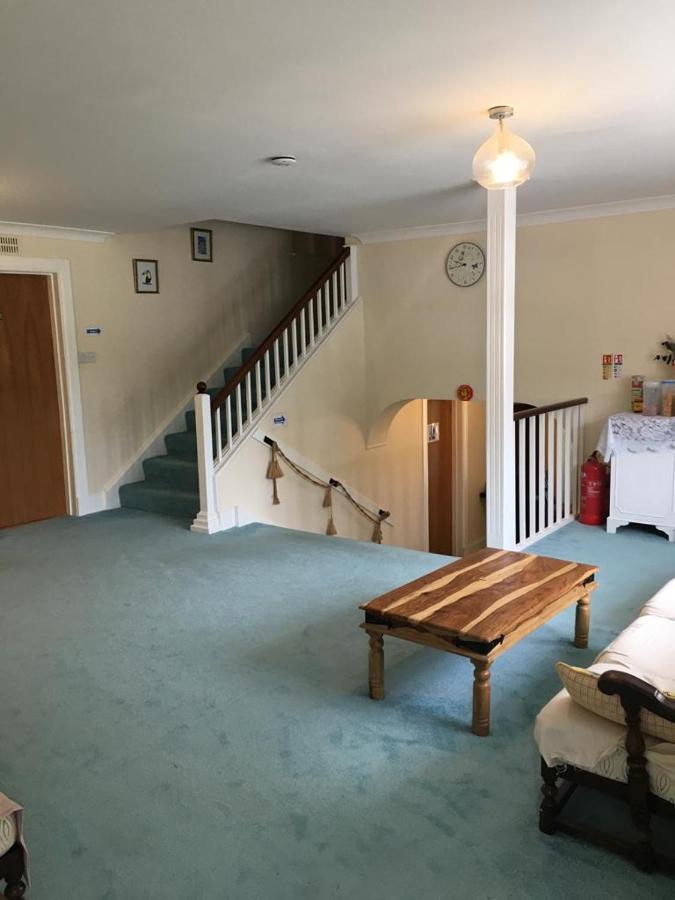 Robinhill Garden Hotell Forres Exteriör bild